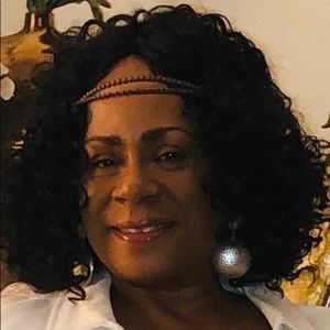 Meet your Posher, Kat